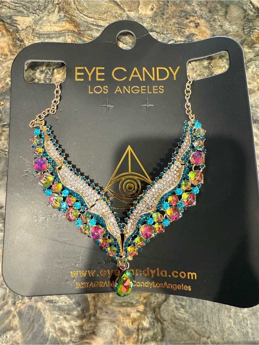 eye candy Multicolor Crystal V-Shape Necklace - Gold